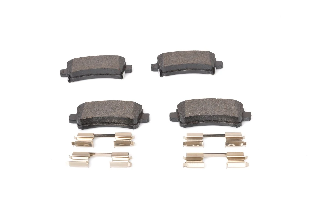 Задні гальмівні колодки Bosch 0986494668 ціна, від 29.25 USD