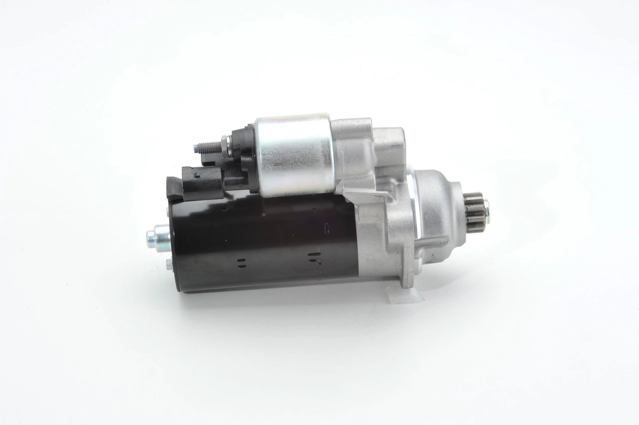 Стартер Bosch 0001123028 ціна, від 57.01 USD