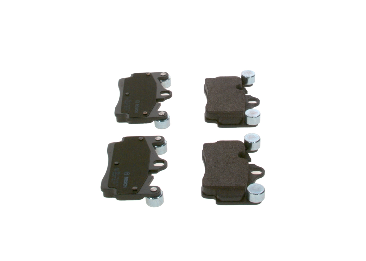 Задні гальмівні колодки Bosch 0986424741 ціна, від 40.87 USD