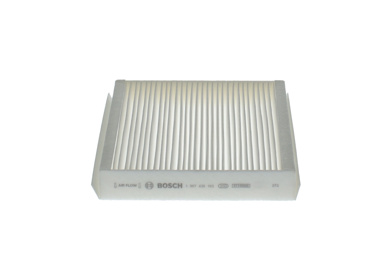Фільтр повітряний обігрівача Bosch 1987435163 ціна, від 11.22 USD