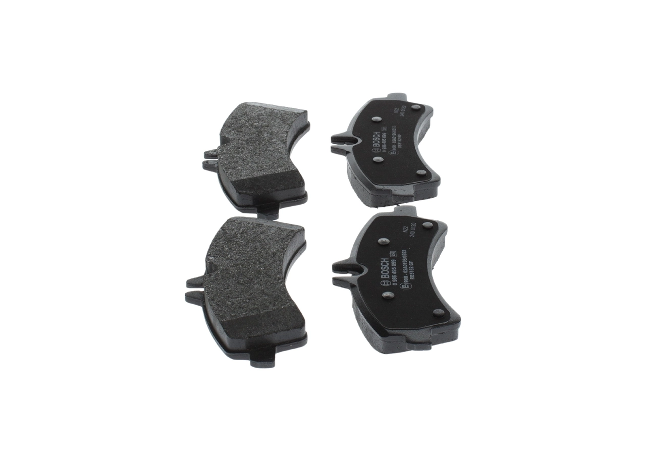 Задні гальмівні колодки Bosch 0986495099 ціна, від 30.54 USD