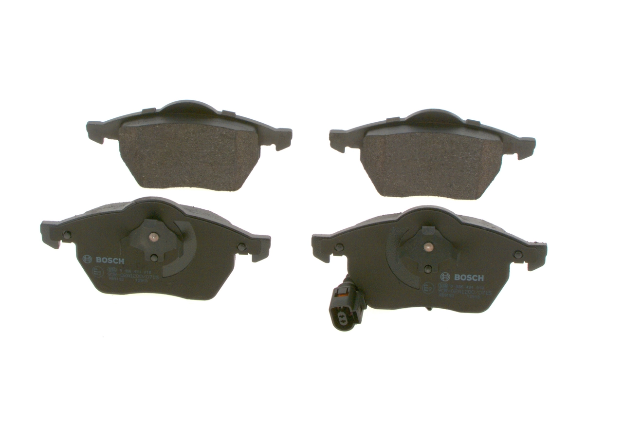 0986494018 Bosch Передні гальмівні колодки