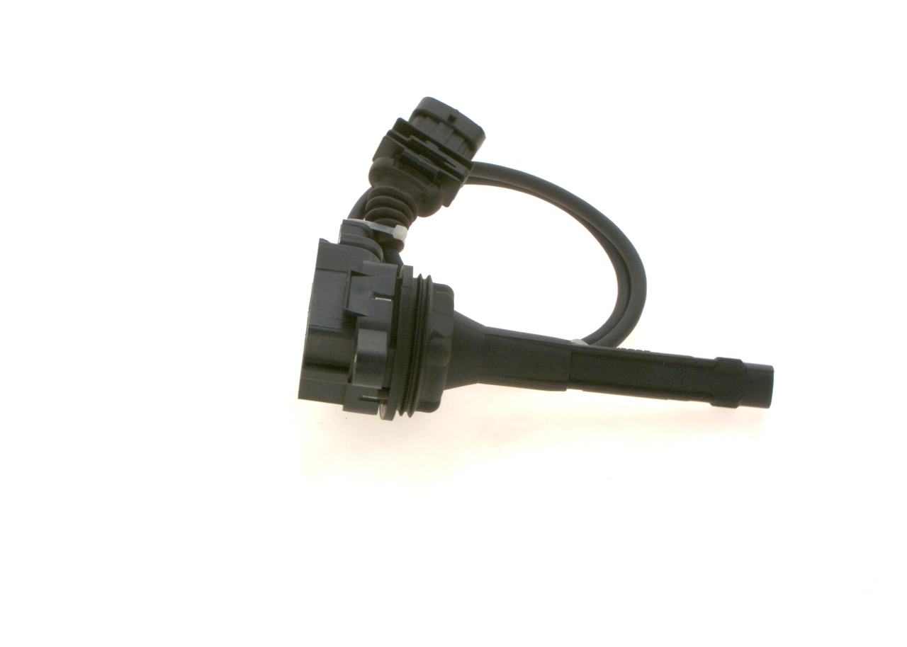 Котушка запалювання Bosch 0221604018 ціна, від 103.09 USD
