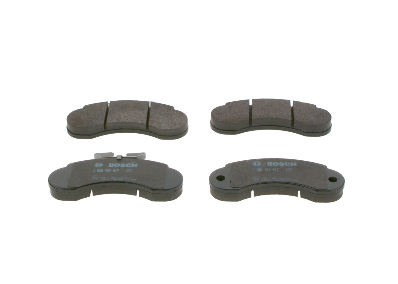 Купити 0986460947 Bosch Колодки гальмівні передні, дискові