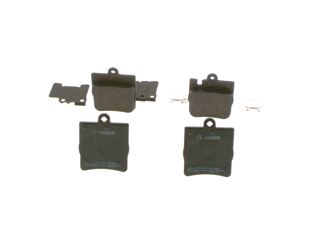 Задні гальмівні колодки Bosch 0986494022 ціна, від 24.20 USD