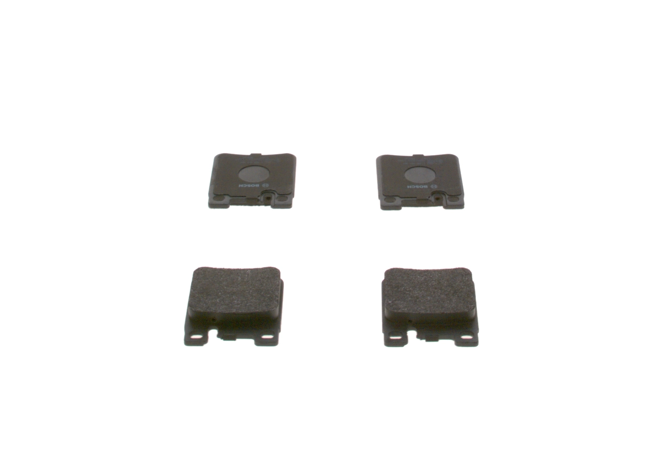 Задні гальмівні колодки Bosch 0986460965 ціна, від 22.27 USD