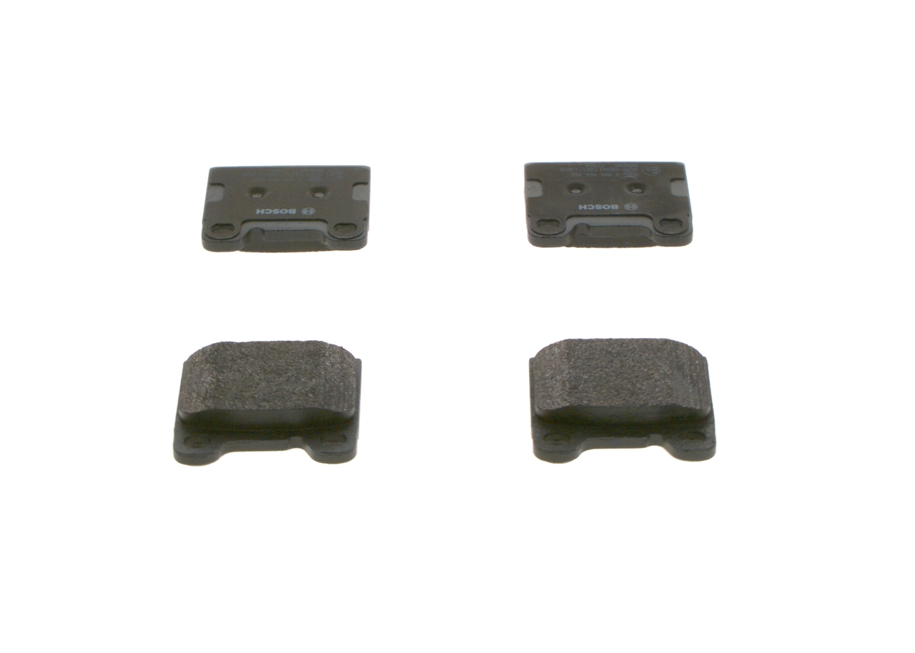 Задні гальмівні колодки Bosch 0986466302 ціна, від 15.23 USD