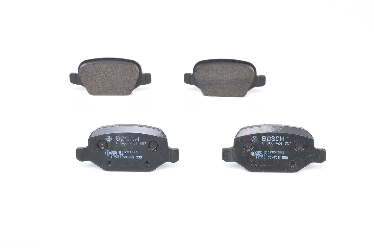Задні гальмівні колодки Bosch 0986424553 ціна, від 22.57 USD