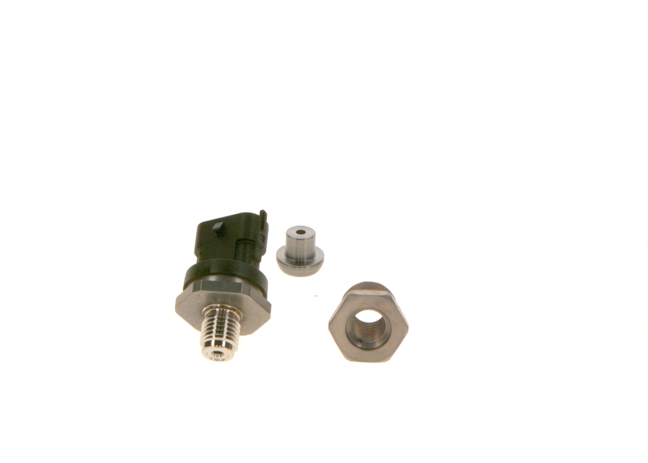 Купити F00R004556 Bosch Датчик тиску палива