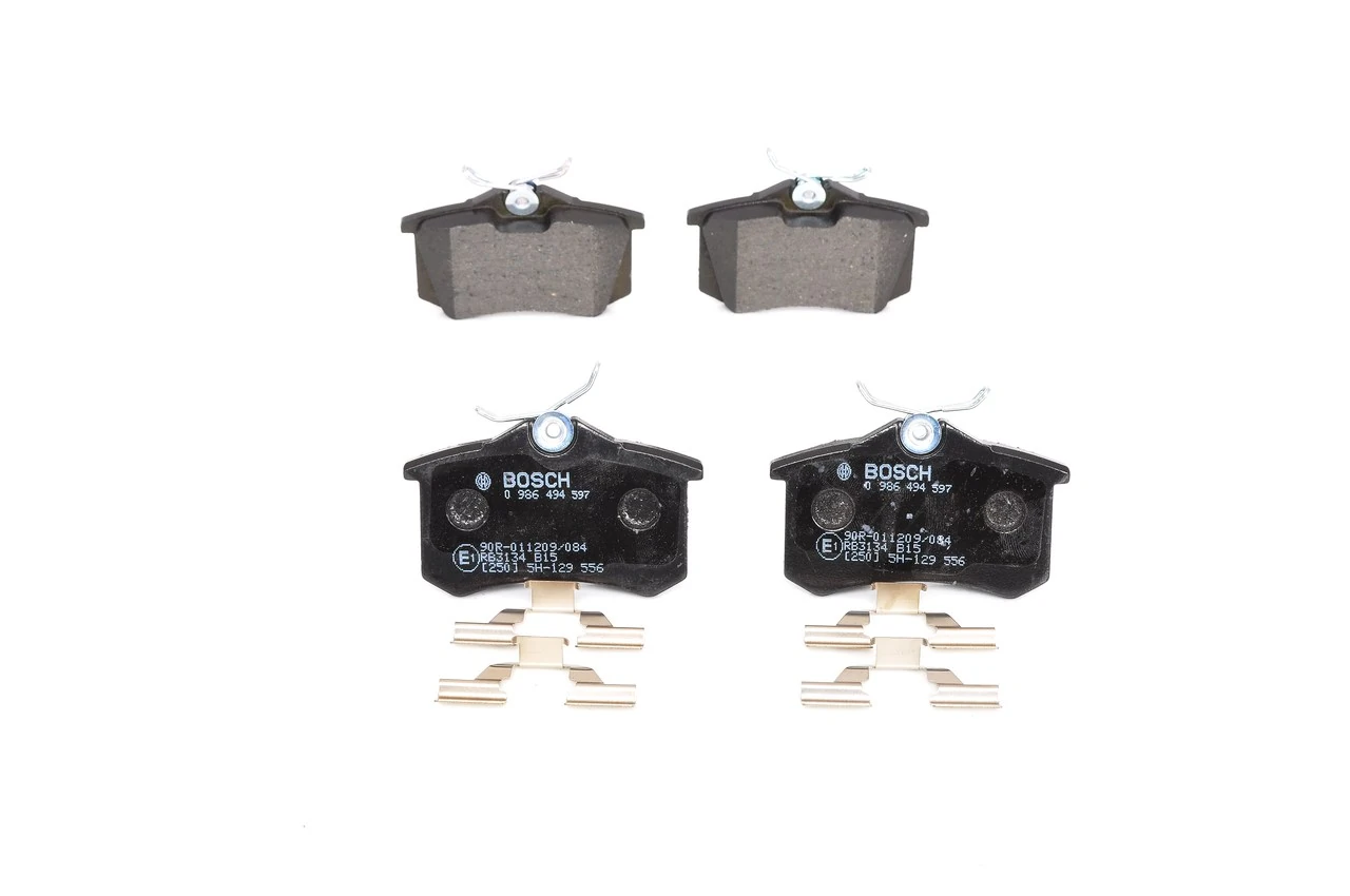 Задні гальмівні колодки Bosch 0986494597 ціна, від 22.89 USD