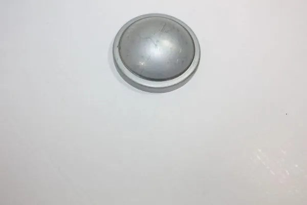 Заглушка маточини Ford 89FB1248AC ціна, від 2.18 USD