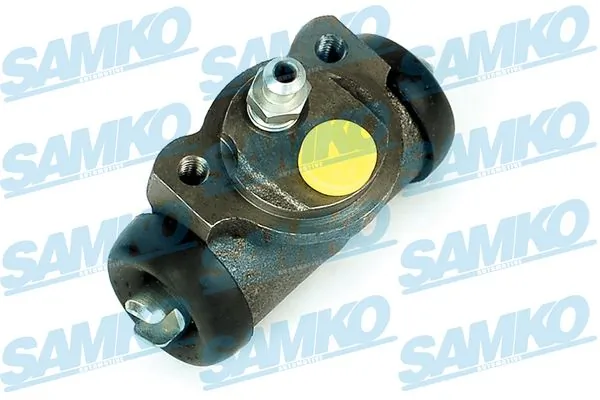 Робочий циліндр на Mitsubishi Galant V E1A