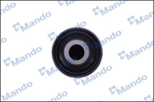 Сайлентблок заднього нижнього важеля Mando DCC010763 ціна, від 7.02 USD
