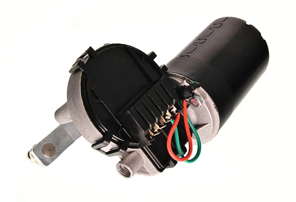 Мотор стеклоочищувача Bosch 390241132 ціна, від 25.34 USD