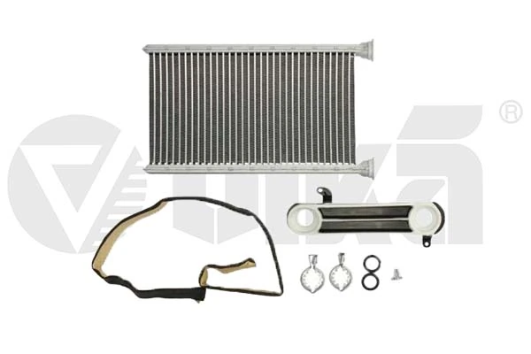 Купити Радіатор пічки BMW 2  F23