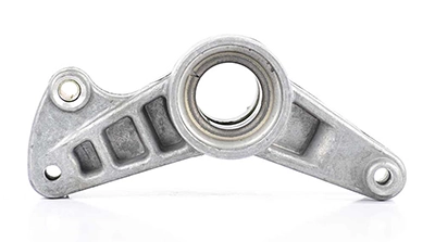  Кронштейн натягувача приводного ременя Mercedes C 