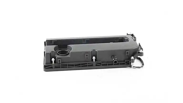 Кришка двигуна на Opel Zafira B A05