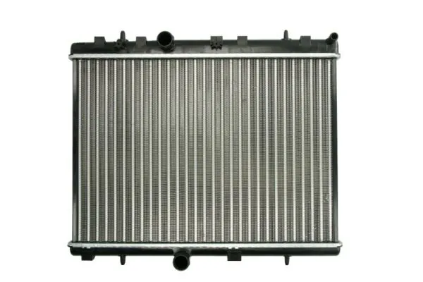 D7P040TT Thermotec Радіатор охолодження двигуна