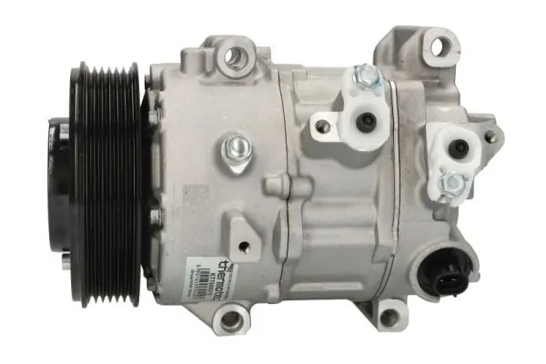 Компресор кондиціонера 8831078010 Toyota