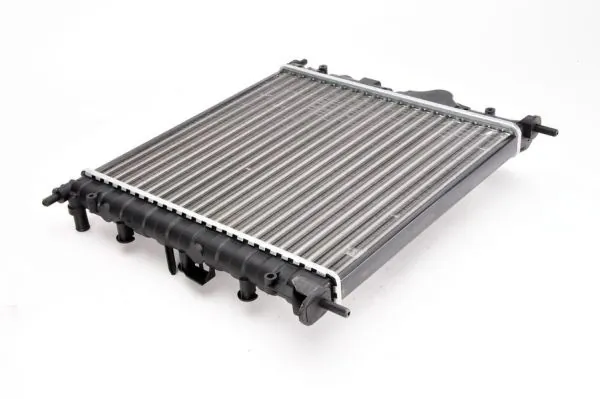 D7R030TT Thermotec Радіатор охолодження двигуна