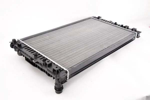 Купити D7W052TT Thermotec Радіатор двигуна