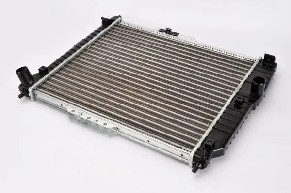 D70010TT Thermotec Радіатор охолодження двигуна