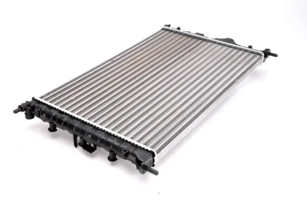D7R028TT Thermotec Радіатор охолодження двигуна