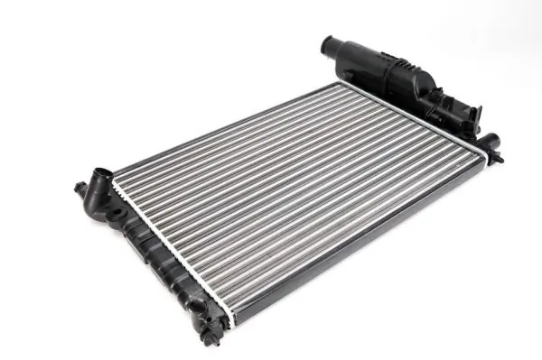 D7P037TT Thermotec Радіатор охолодження двигуна