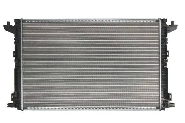 D7W082TT Thermotec Радіатор охолодження двигуна