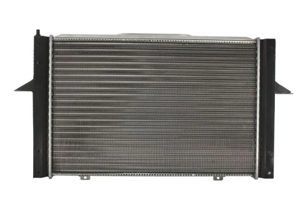 D7V007TT Thermotec Радіатор охолодження двигуна