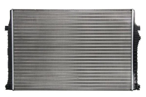 D7W017TT Thermotec Радіатор охолодження двигуна