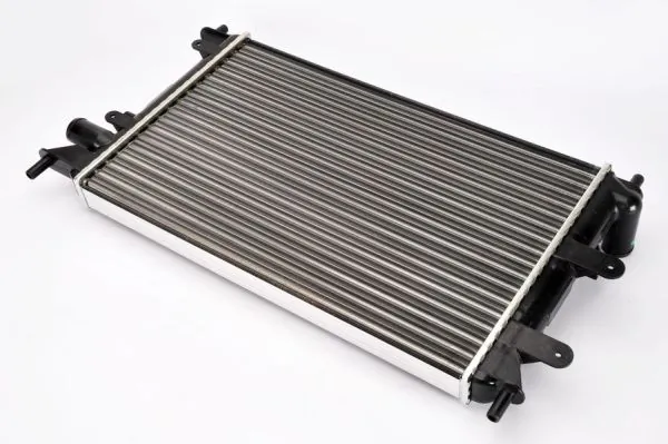 D7G027TT Thermotec Радіатор охолодження двигуна