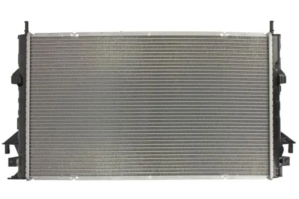 D7R056TT Thermotec Радіатор охолодження двигуна