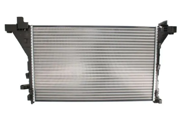 D7R052TT Thermotec Радіатор охолодження двигуна