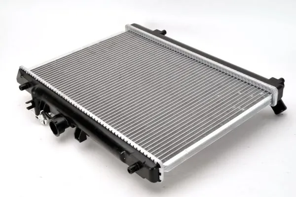 D73015TT Thermotec Радіатор охолодження двигуна