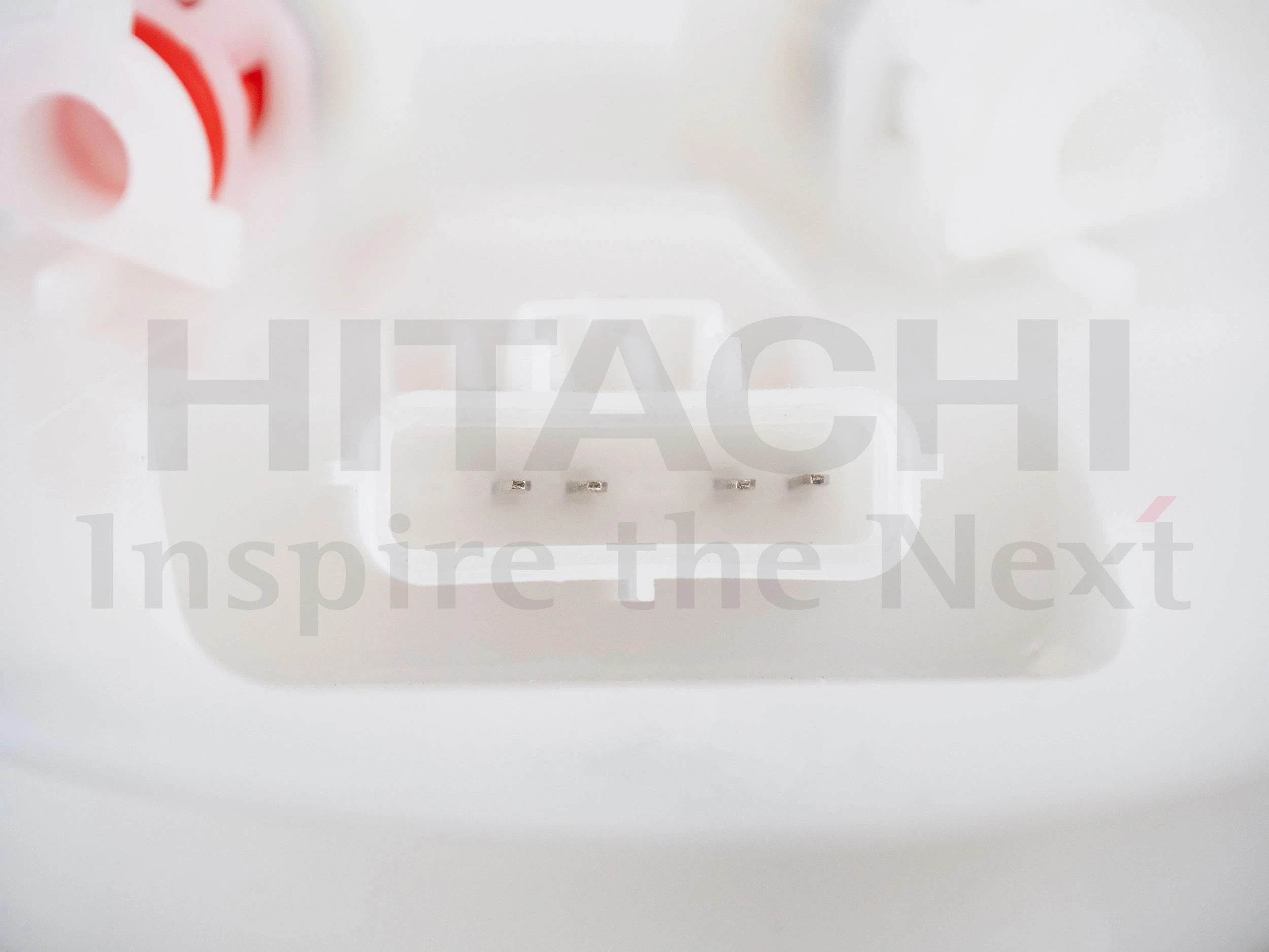 Бензонасос 2503334 Hitachi