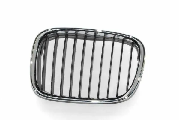 Решітка радіатора ліва Polcar 2016057 ціна, від 16.28 USD