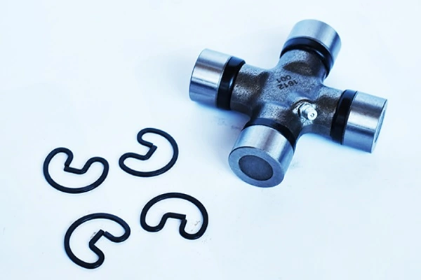 Хрестовина карданного валу Toyota Hilux пікап (KUN25) (2005 - 2015) ціна, від 16.68 USD