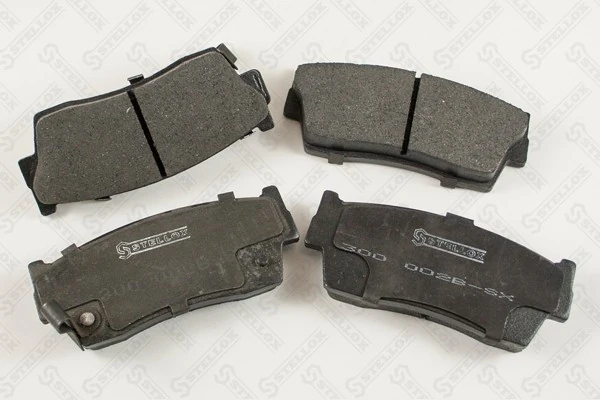Тормозні колодки AMP/Paradowscy BF0106