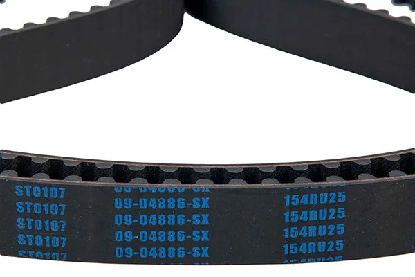 Ремінь двигуна на Mitsubishi L 200 IV KA, KB