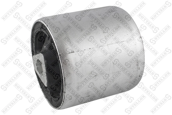 Сайлентблок переднього важеля A31126763719 Mercedes
