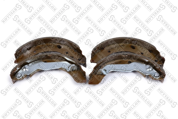 Колодки гальмові задні, барабанні AMP/Paradowscy BD0800 ціна, від 11.25 USD