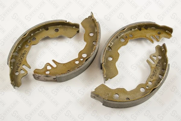 Купити 04495B1240 Daihatsu Колодки гальмові задні, барабанні