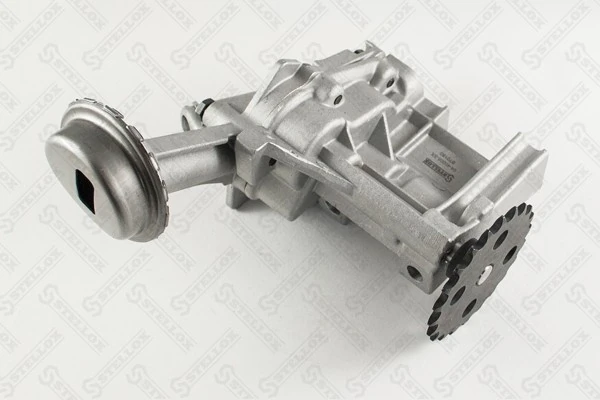 Купити 150101365R Renault (RVI) Насос маслозакачуючий