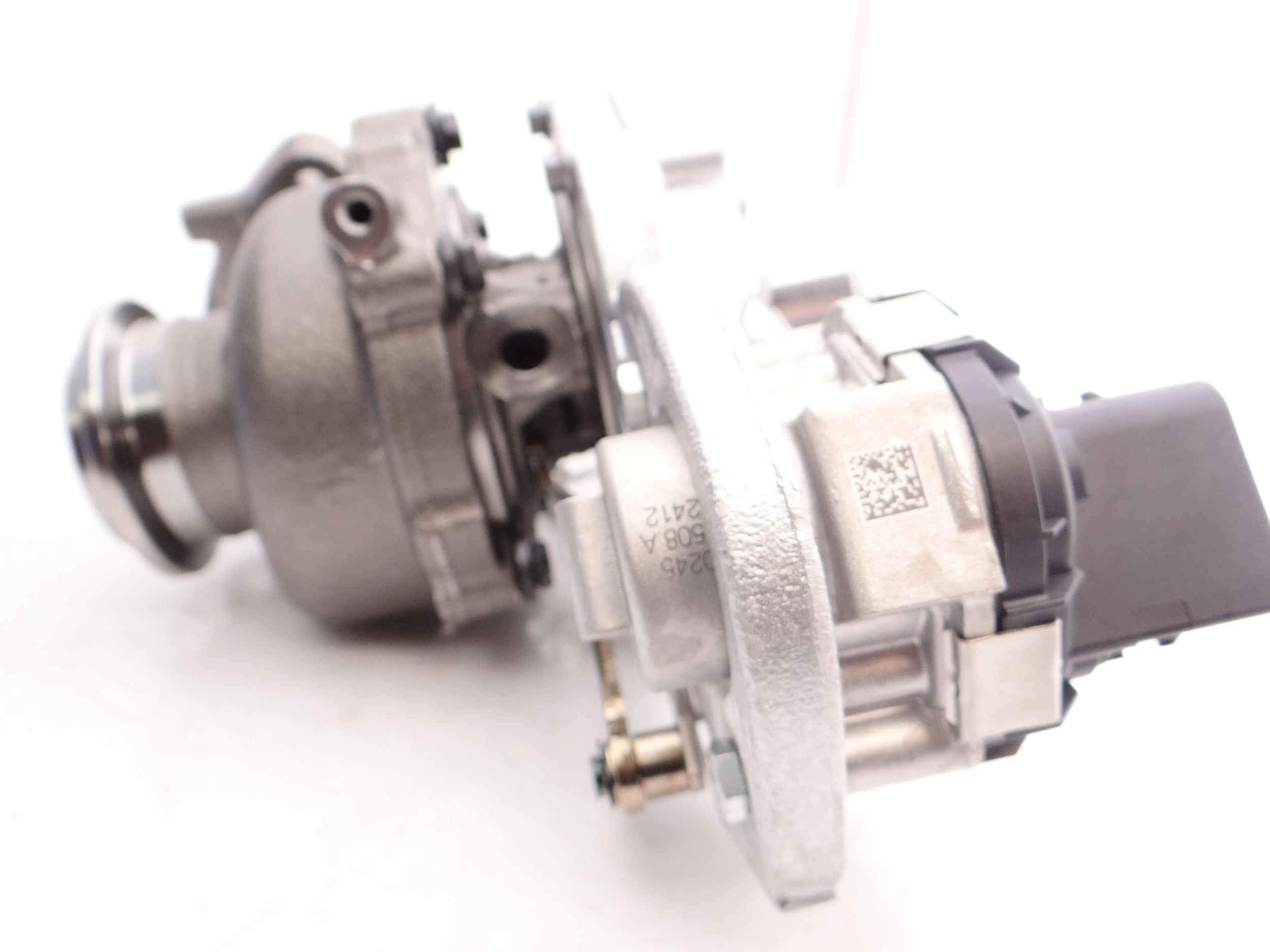 Купити JB3Q6K682AB Ford Турбіна