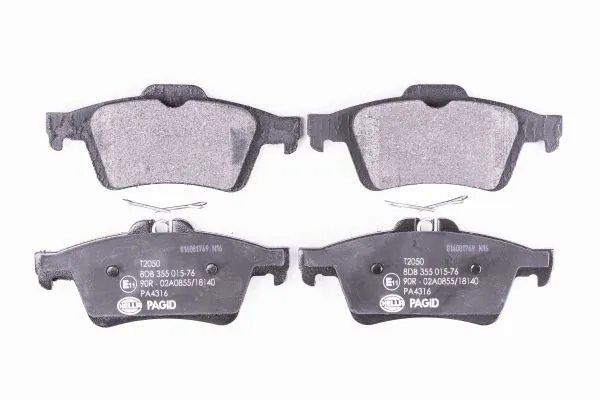 Задні гальмівні колодки 8DB355015761 HELLA