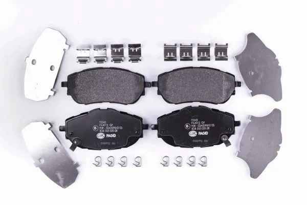 Передні тормозні колодки 8DB355020281 HELLA