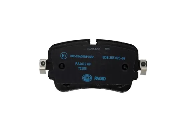 Купити 8DB355025681 HELLA Задні колодки