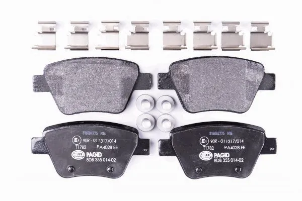 Задні гальмівні колодки 8DB355014021 HELLA