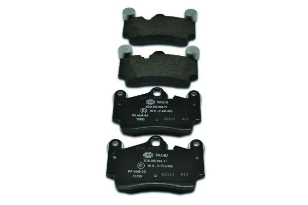 Задні дискові колодки HELLA 8DB355018711